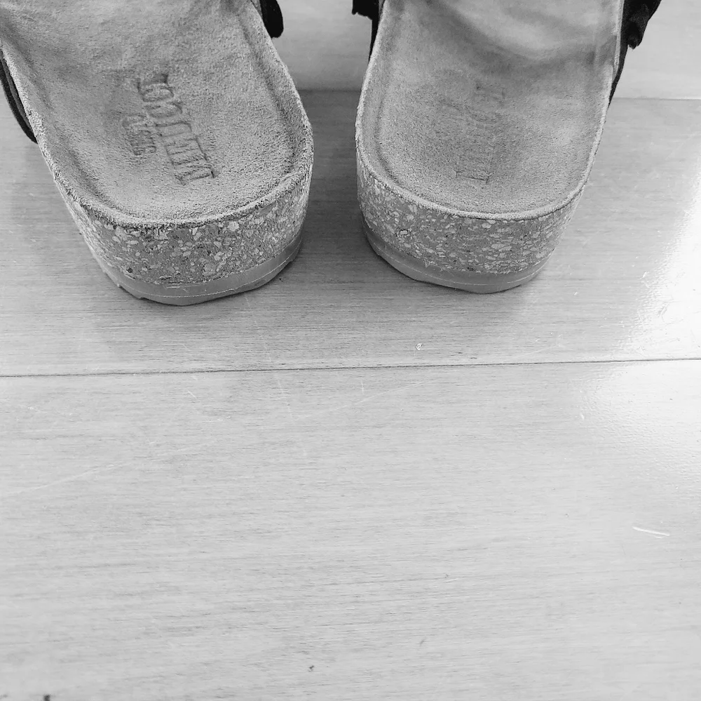Italian Suede Sandals, 5
